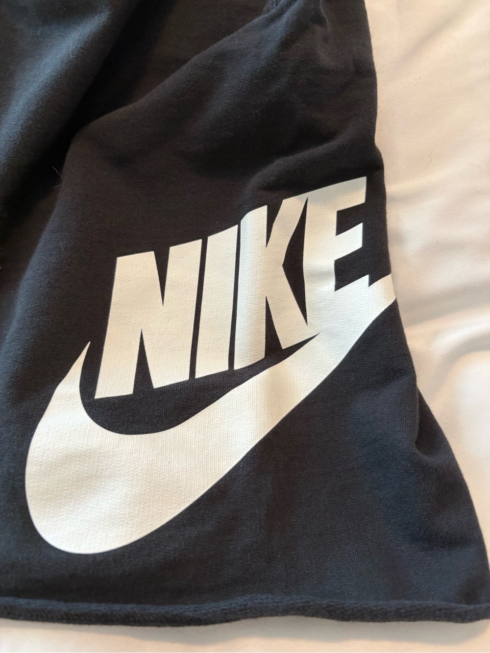 Nike Men’s Black Cotton Logo Shorts with Pockets-EUC - Picture 2 of 6